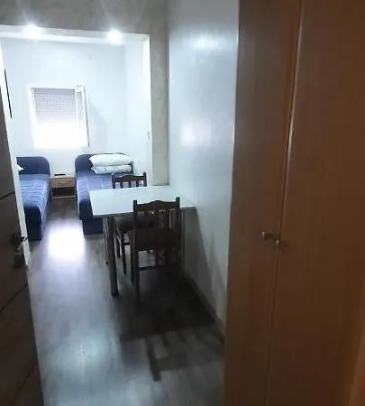 Lovcen Apartmán *
